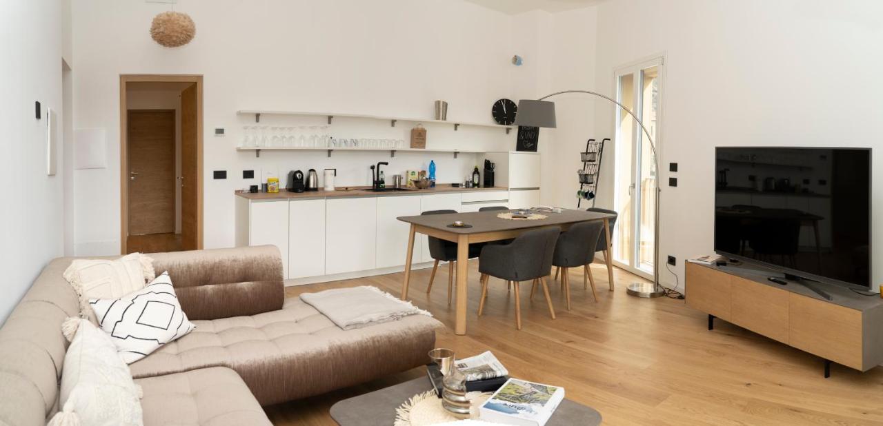 Serviced Apartments By Hotel De Charme Laveno Kültér fotó