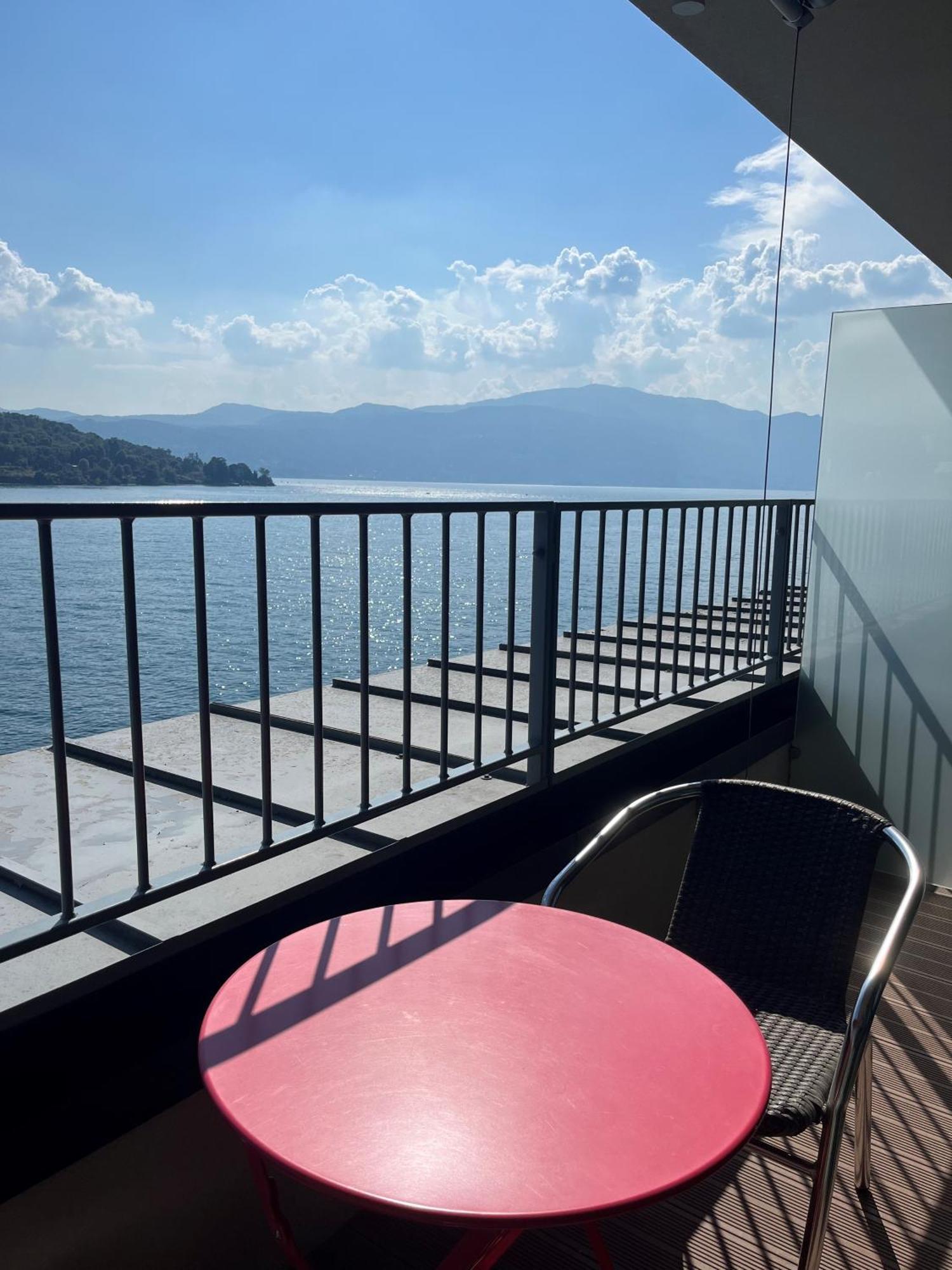 Serviced Apartments By Hotel De Charme Laveno Kültér fotó